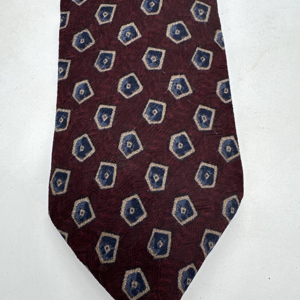 Men's Eagle Handmade 100% Silk Necktie 57" X 3.5"